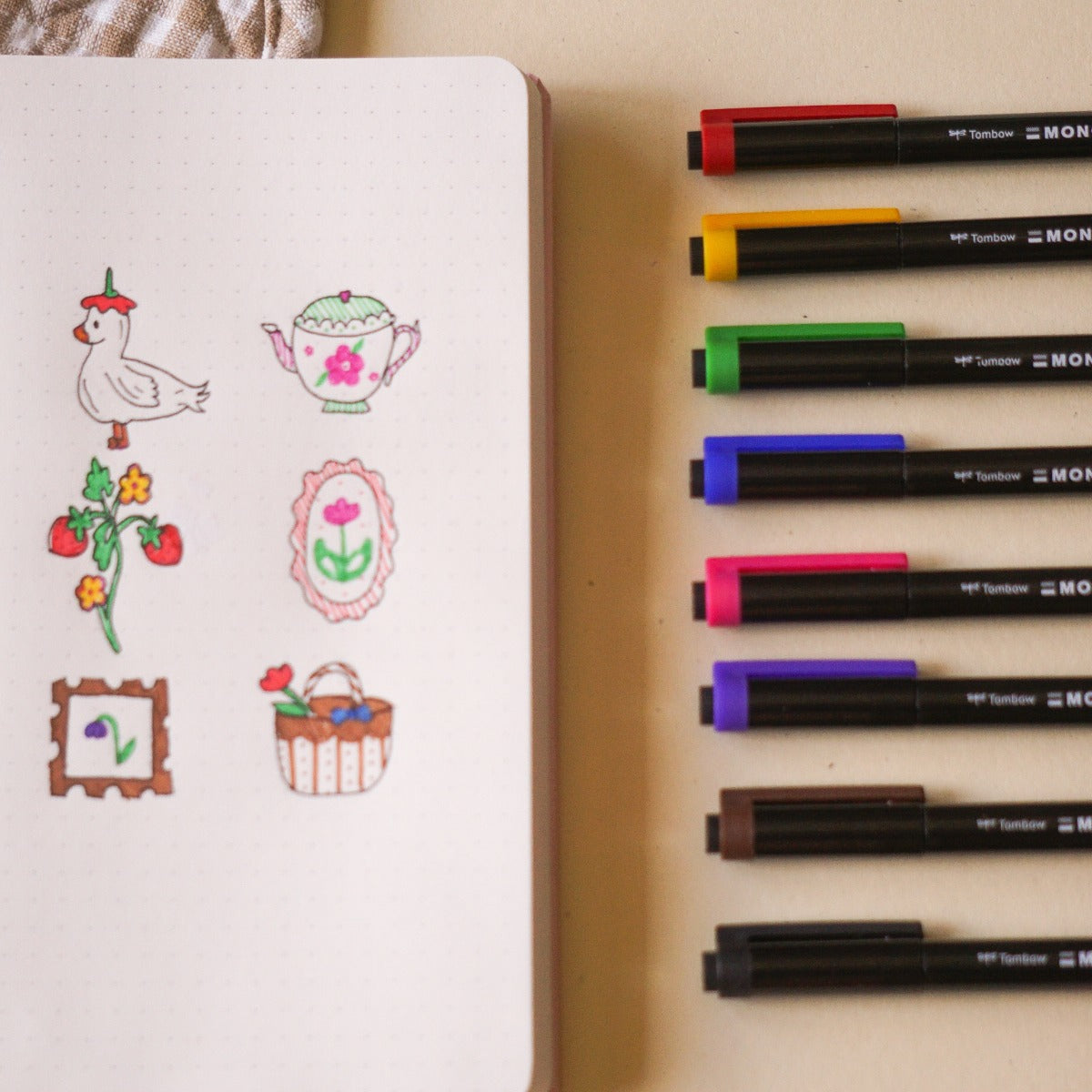 Fine Liner Foundations and Trend-Inspired Journal Spread Workshop