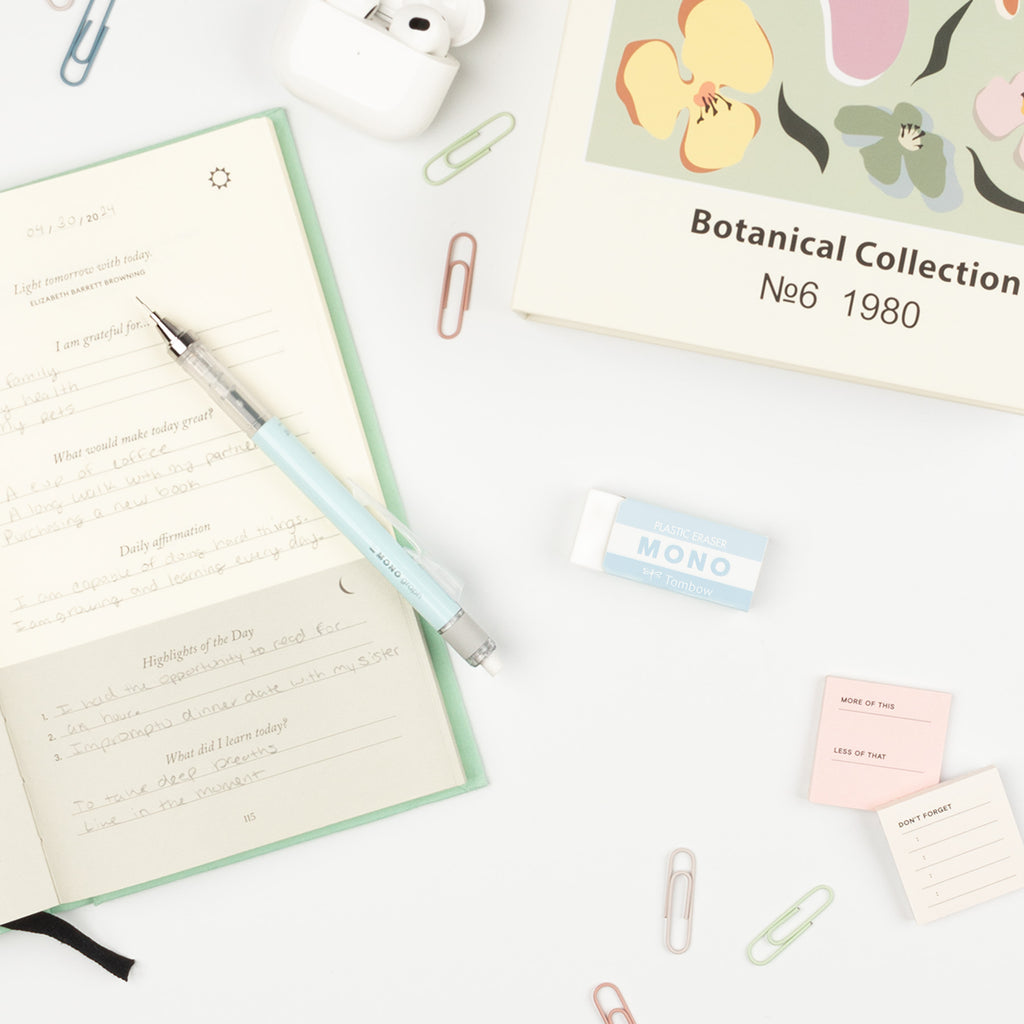 MONO Graph Mechanical Pencil, Pastel