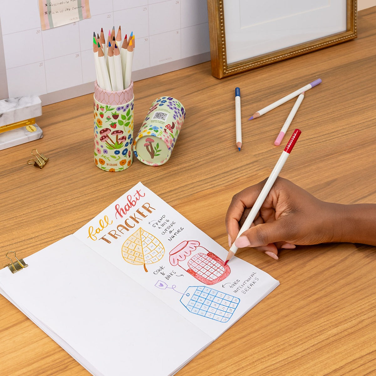 Irojiten Colored Pencils Desk Cup, Cottage