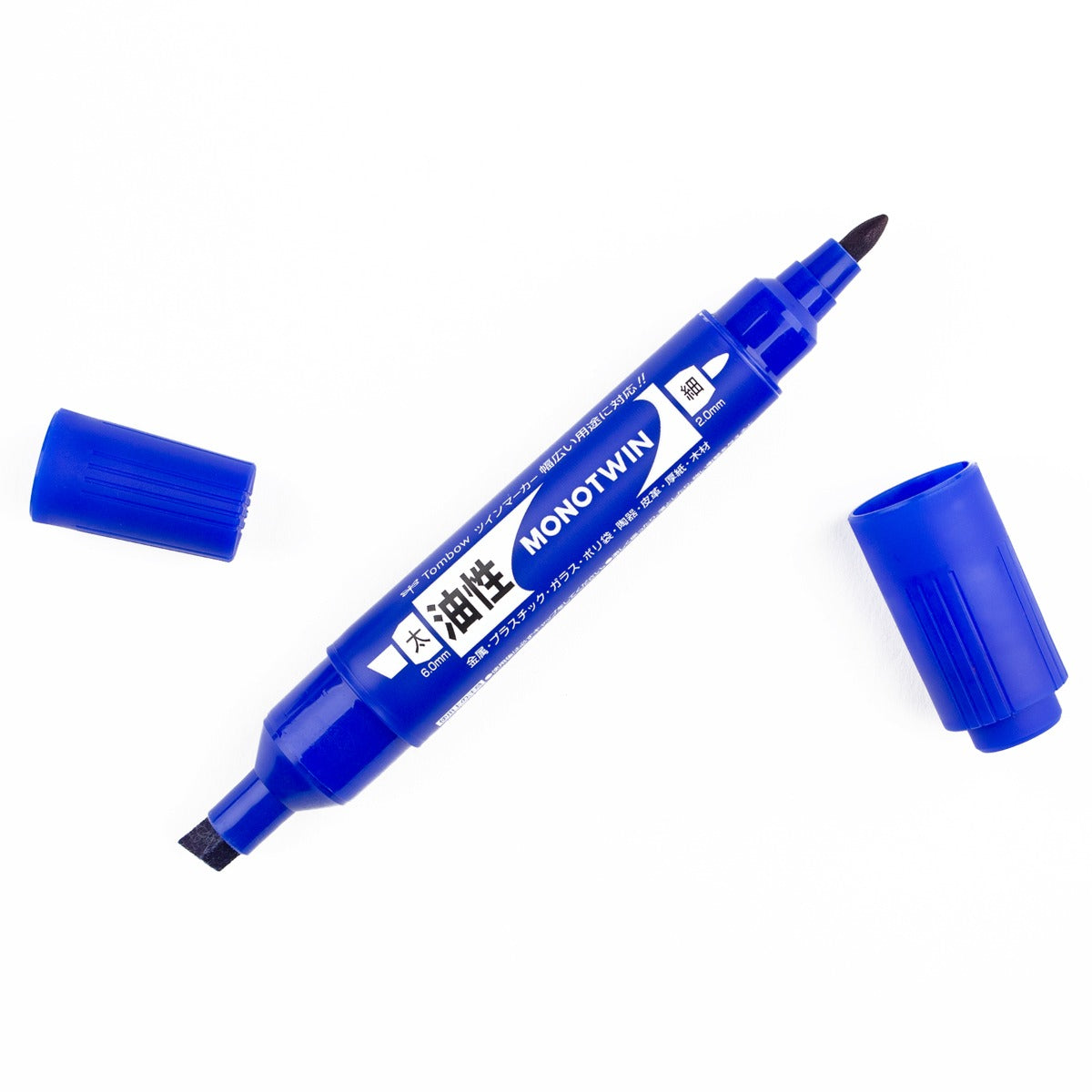 MONO Twin Permanent Marker, Fine & Chisel Tips, Red Ink – Tombow USA