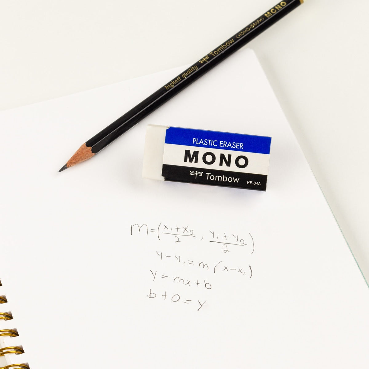 MONO Eraser, White, Medium